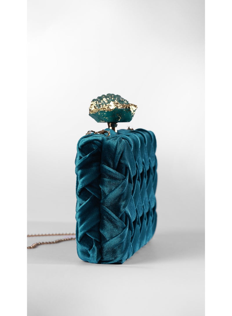 كيفيلي حقيبة كلتش مخملية بنقشة شبكية وحجر فاخر - Image 3